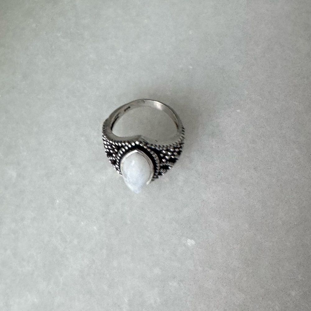 NWOT Sundance Rainbow Reign Ring, Rainbow Moonstone, Sterling Silver - Picture 3 of 7